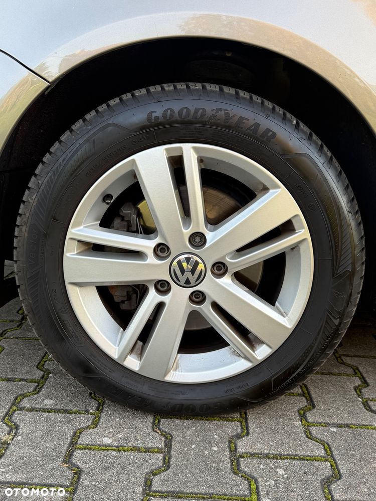 Volkswagen Golf Plus 2.0 TDI DPF DSG MATCH - 10