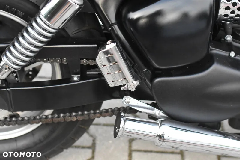 Triumph Speedmaster - 29