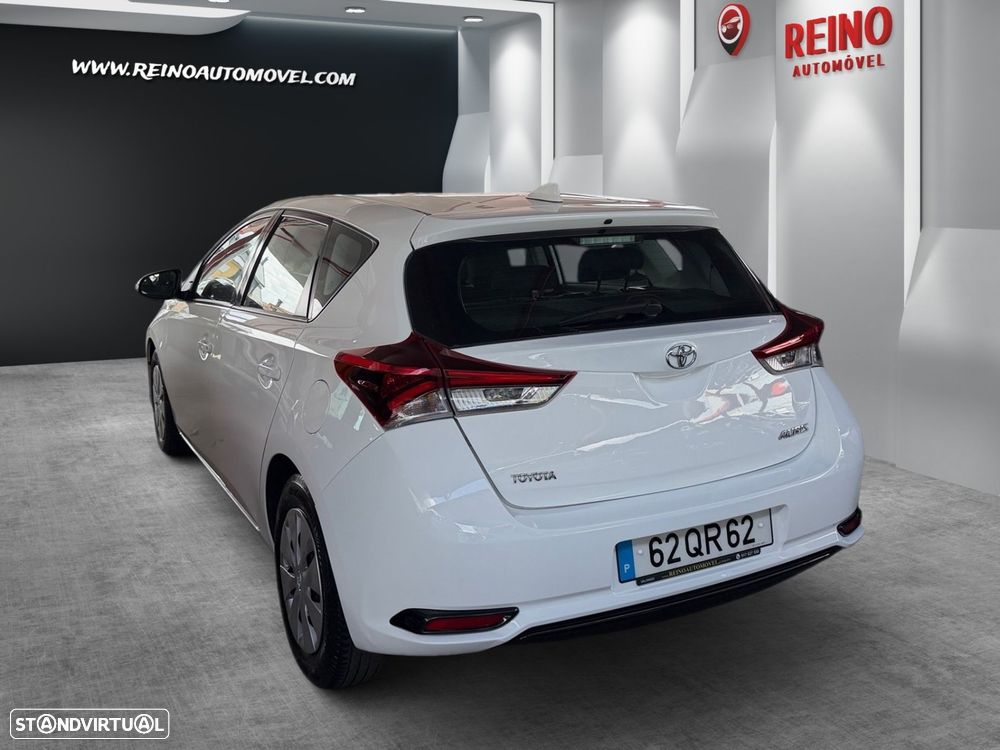 Toyota Auris 1.4 D-4D +AC - 5