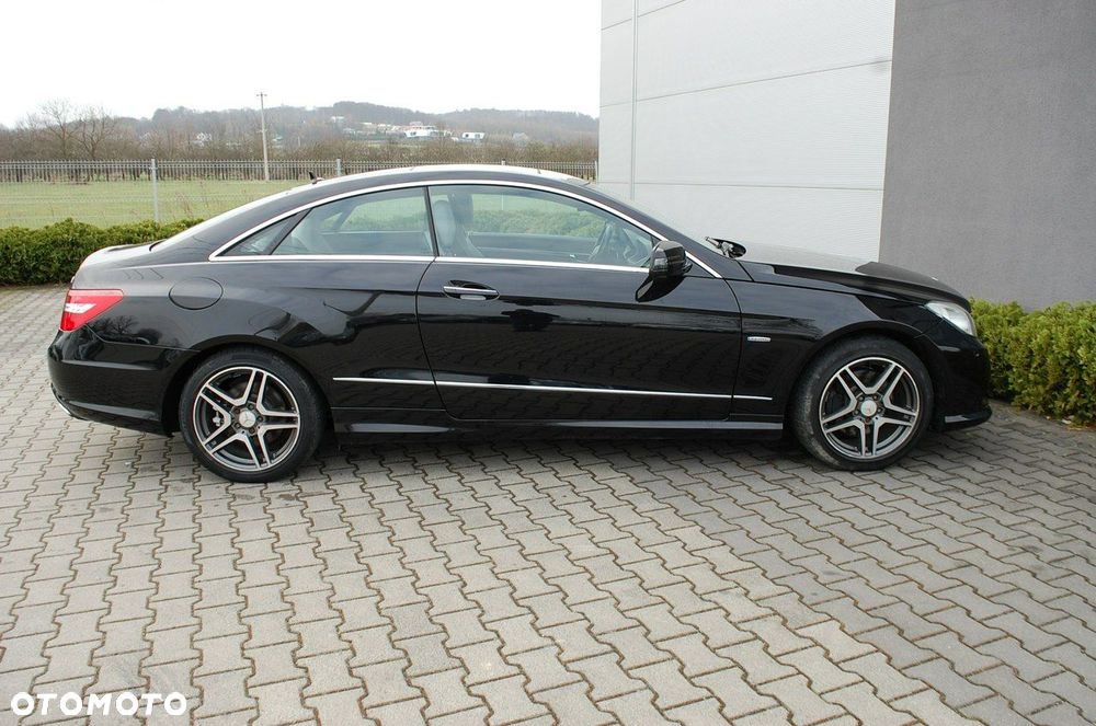 Mercedes-Benz Klasa E - 19