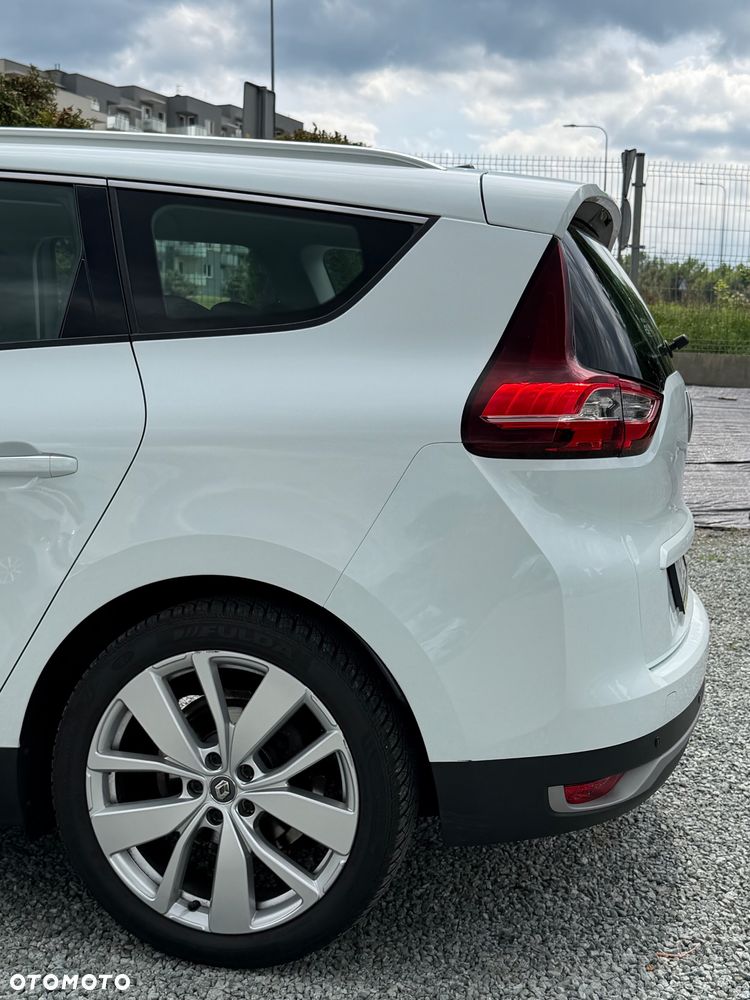 Renault Scenic TCe 140 GPF LIMITED - 12