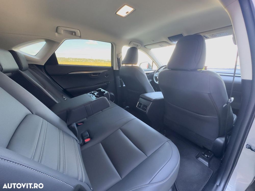 Lexus Seria NX 300h AWD Executive Plus - 22