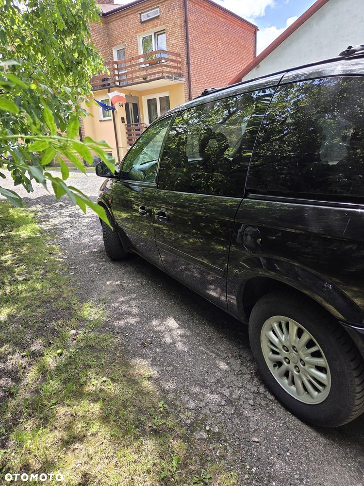 Chrysler Voyager - 3
