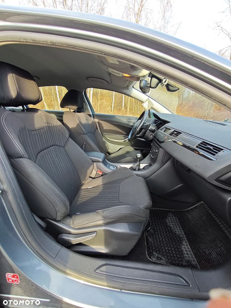 Citroën C5 2.0 16V Confort - 17