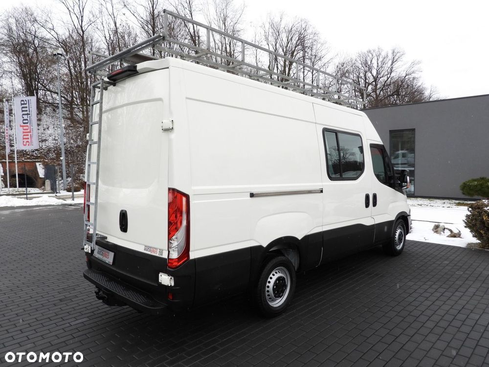 Iveco DAILY 35S14 FURGON BRYGADÓWKA 7 MIEJSC TEMPOMAT  140KM - 15