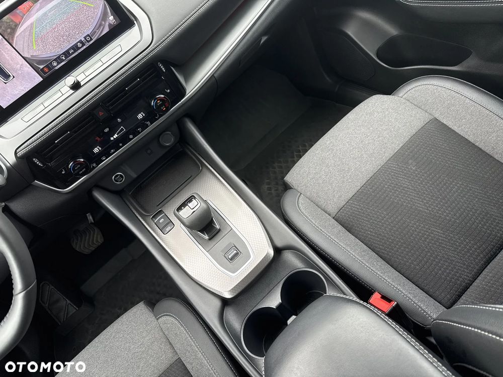 Nissan Qashqai 1.3 DIG-T MHEV N-Connecta Xtronic - 16
