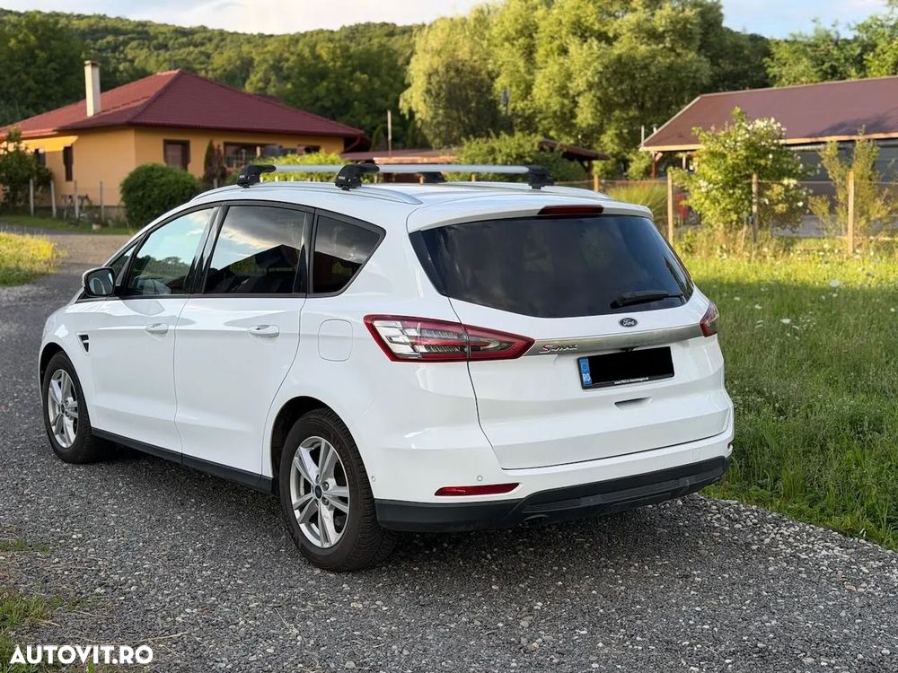 Ford S-Max - 4