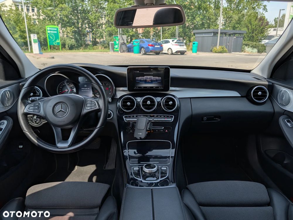 Mercedes-Benz Klasa C 200 4-Matic 7G-TRONIC - 9