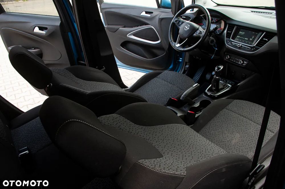 Opel Crossland X 1.2 Innovation - 24