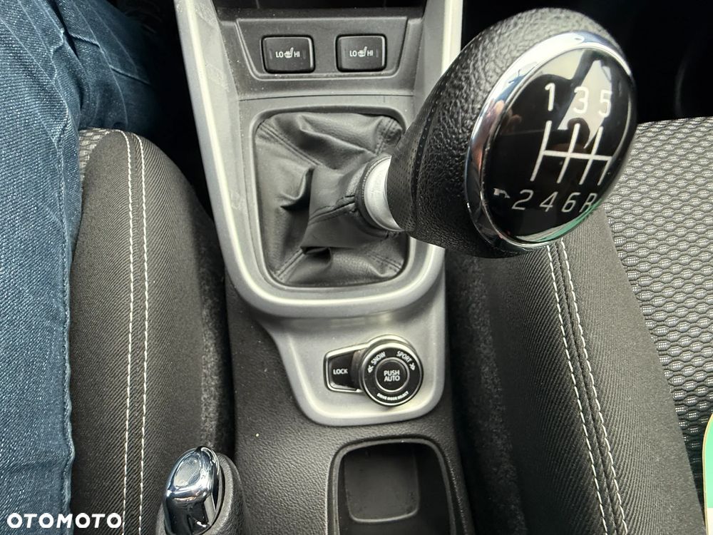 Suzuki Vitara 1.6 DDiS (4x4) Allgrip Comfort - 33