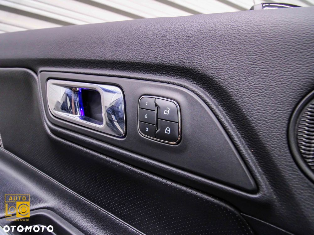 Ford Mustang 2.3 Eco Boost - 30
