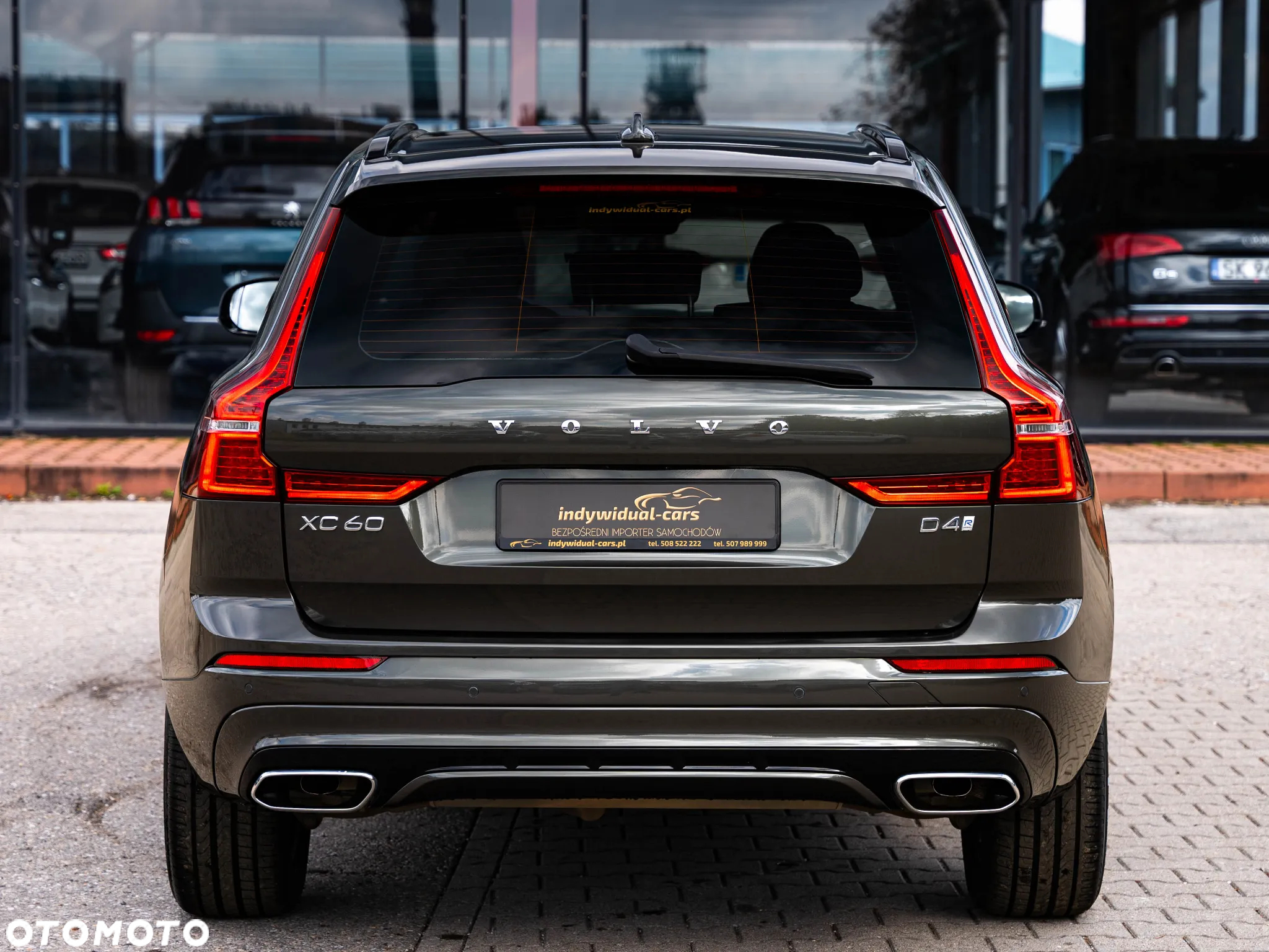 Volvo XC 60 D4 R-Design - 18