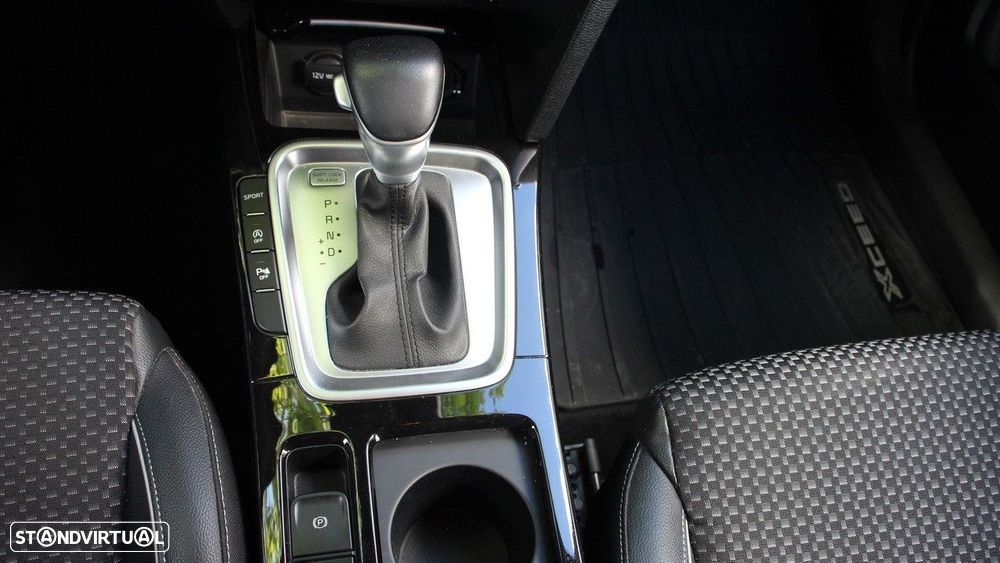 Kia XCeed 1.4 T-GDI Tech+SRF 7DCT - 26