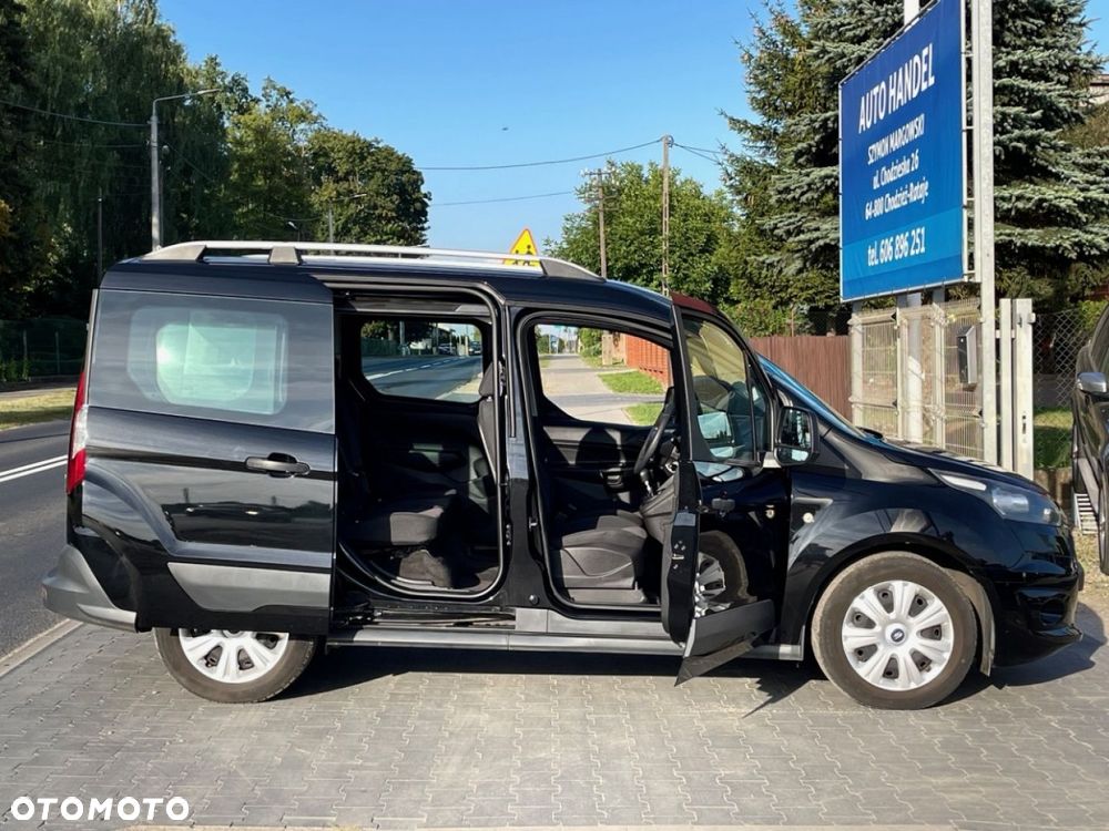 Ford Tourneo Connect - 11