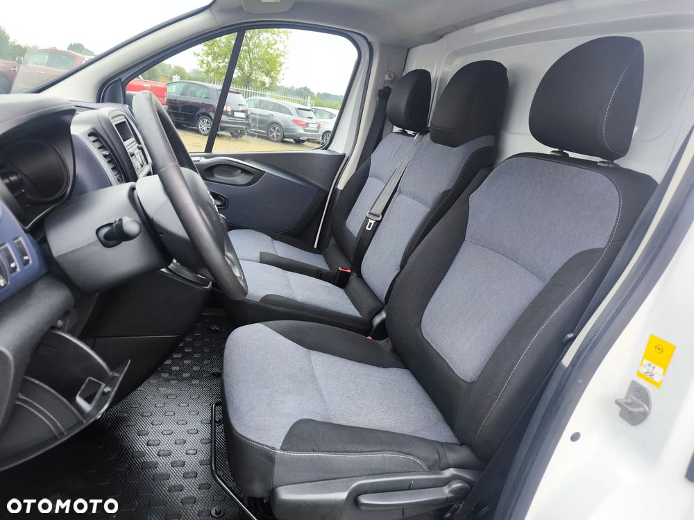 Opel Vivaro - 16