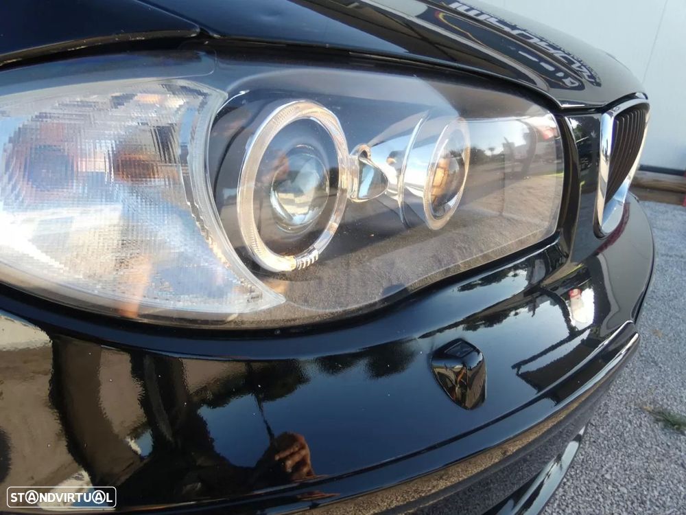 BMW 118 d Sport Line - 18