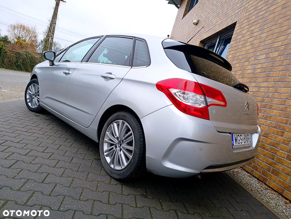 Citroën C4 1.6 VTi Attraction - 4
