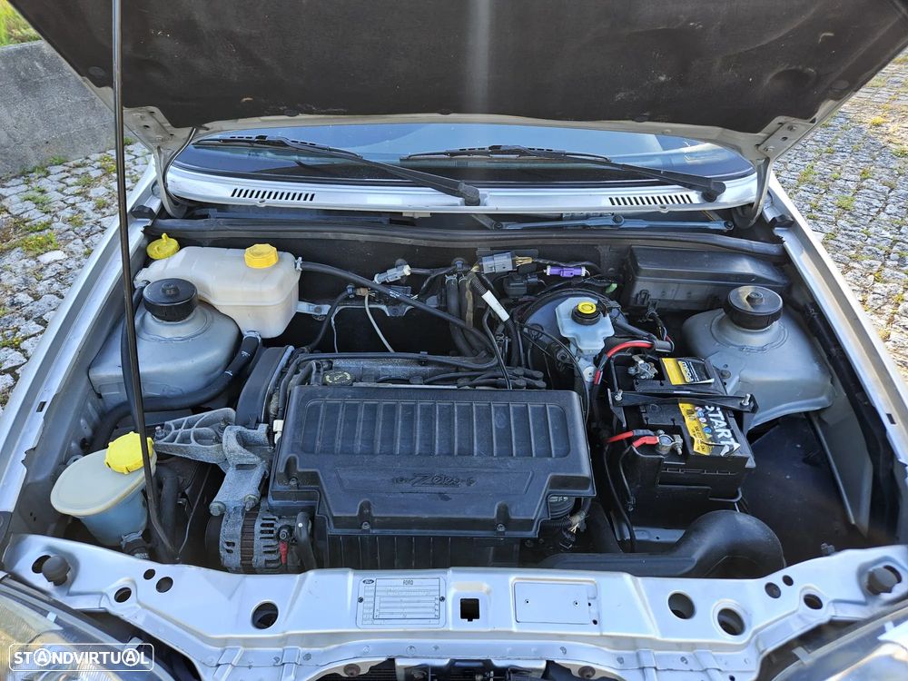 Ford Fiesta - 5