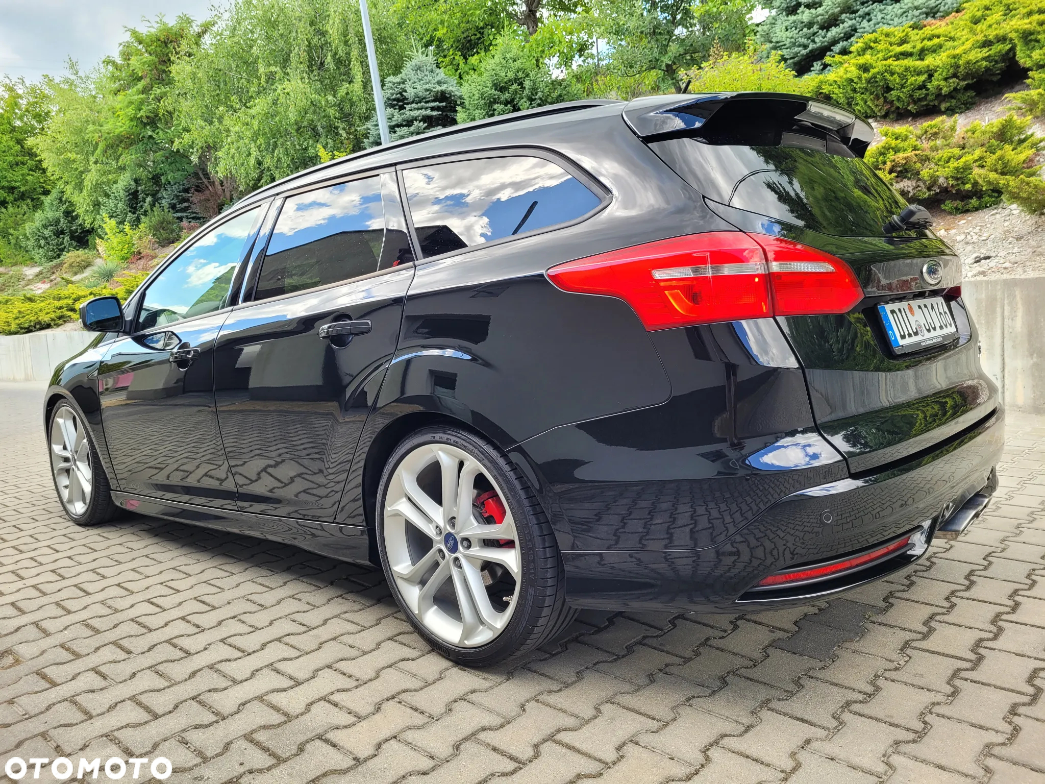 Ford Focus Turnier 2.0 TDCi ST mit Leder-Sport-Paket - 8