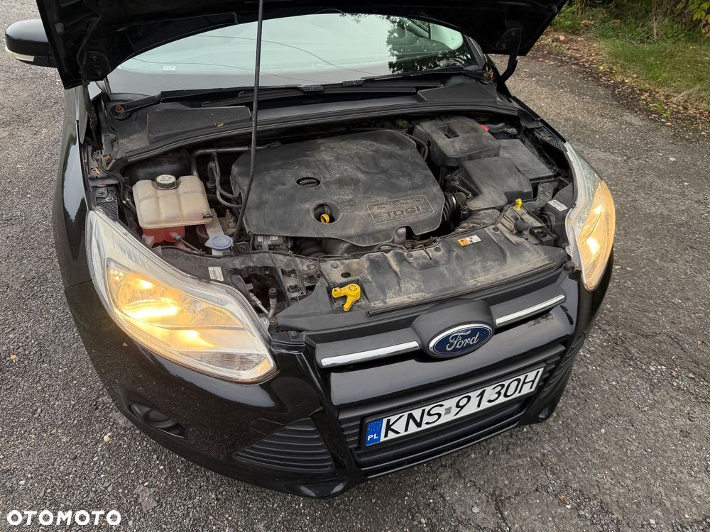 Ford Focus - 25
