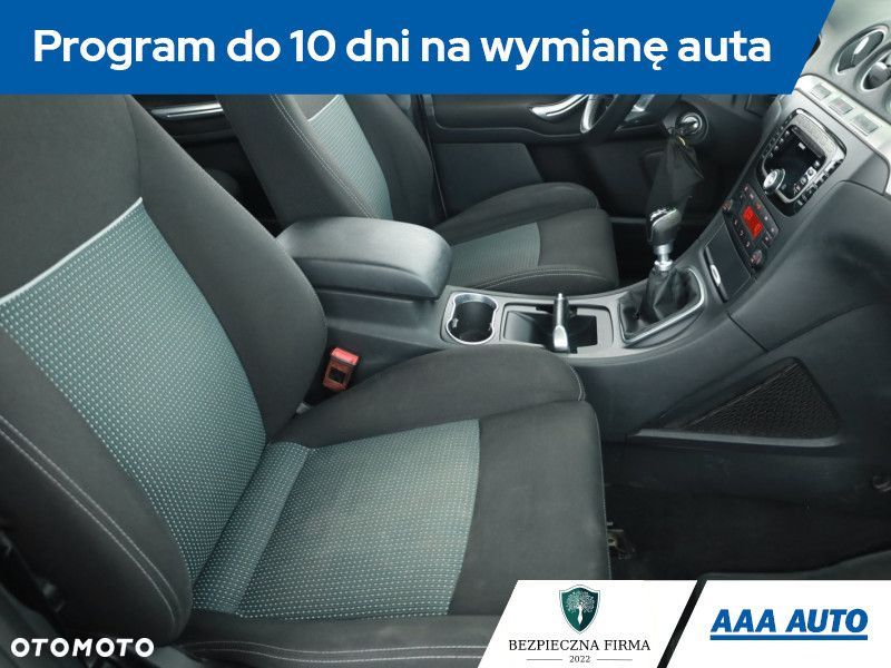 Ford S-Max - 9