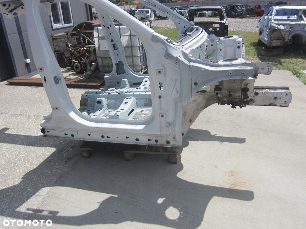 BMW X1 F48 ĆWIARTKA PRAWY PRZÓD PODŁUŻNICA PRAWA ALPINWEISS PRÓG 7427782 - 1