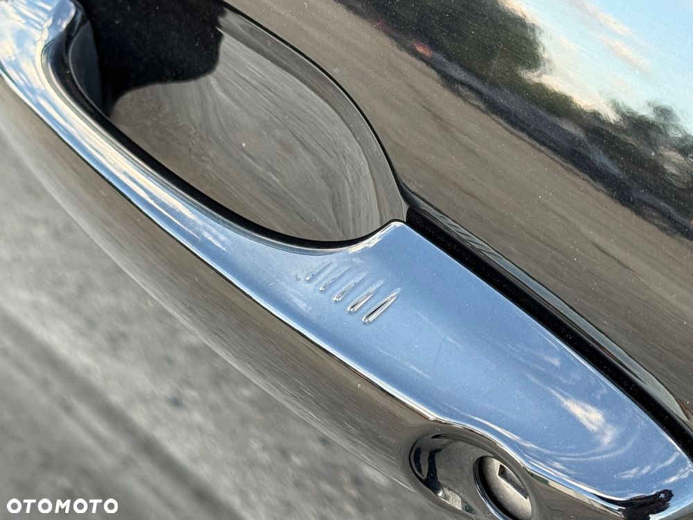 Ford Kuga 2.0 EcoBlue Hybrid TITANIUM X - 23