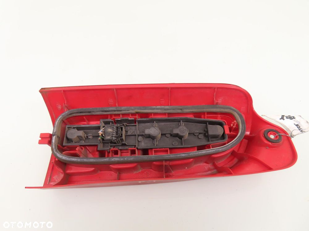 LAMPA PRAWA TYLNA RENAULT MASTER II - 3