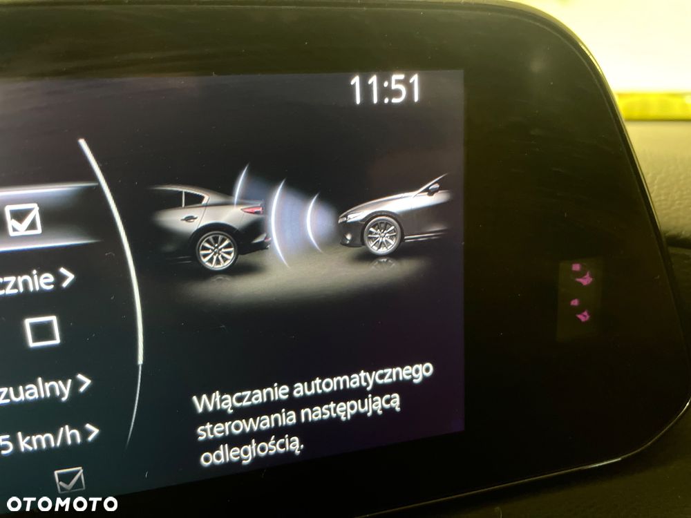 Mazda 3 e-SKYACTIV-G 122 M HYBRID DRIVE EXCLUSIVE-LINE - 32