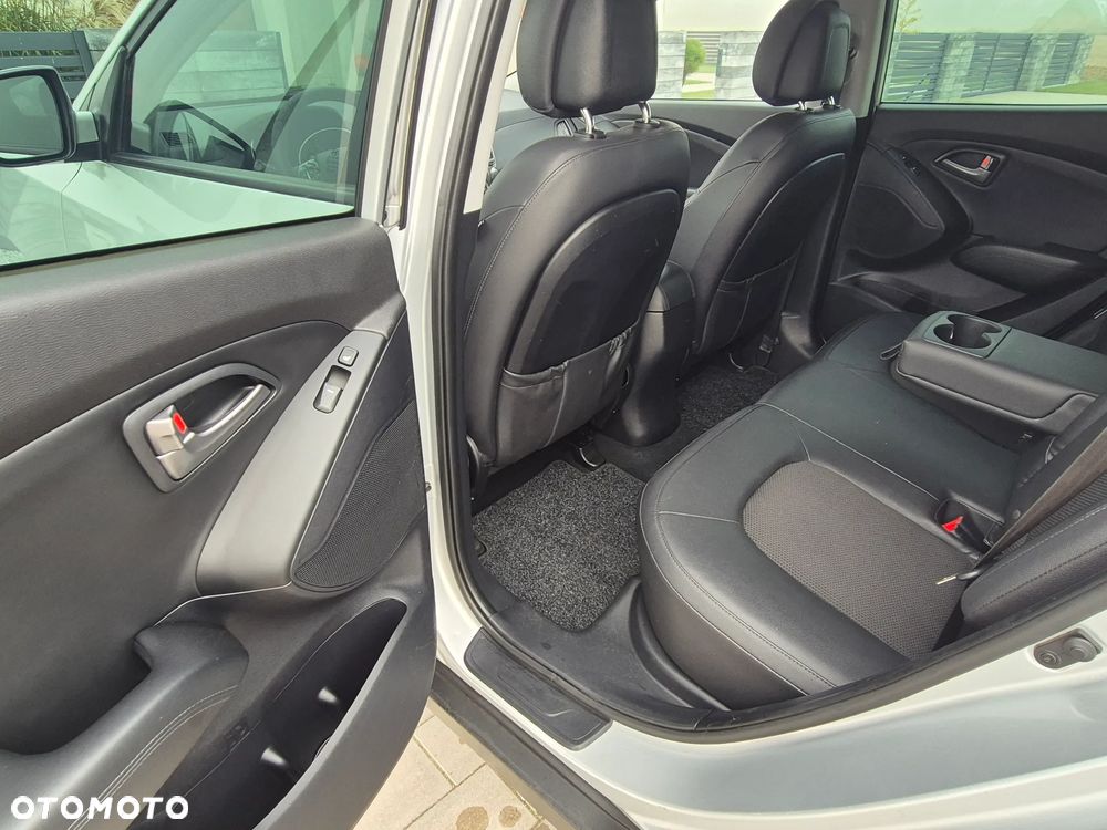 Hyundai ix35 1.6 2WD blue Style - 15