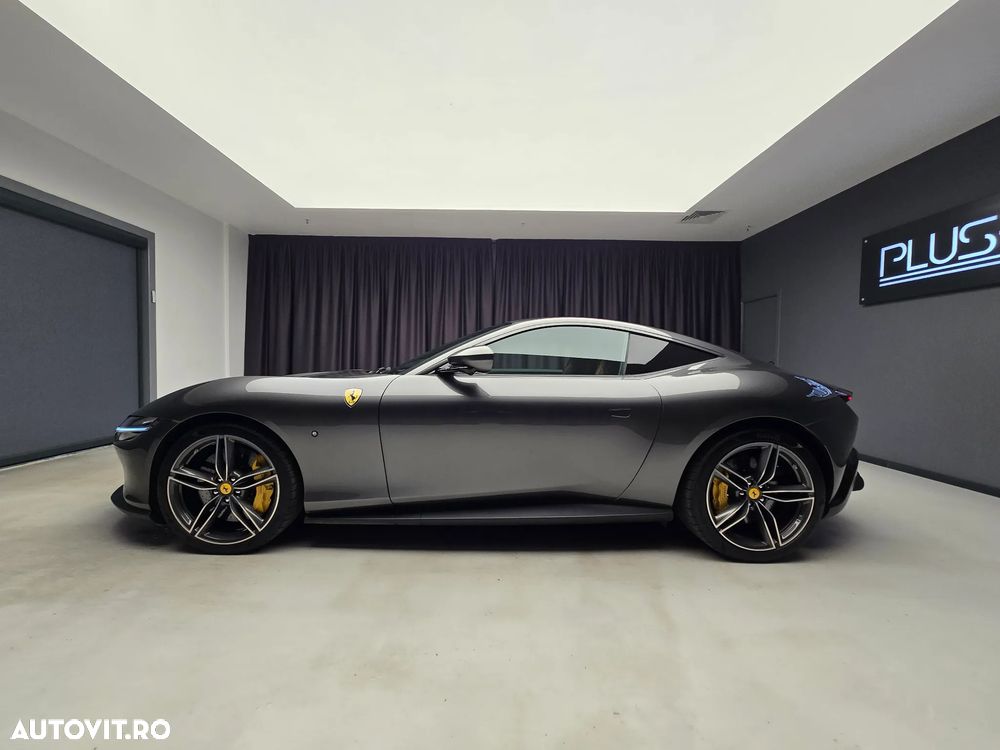 Ferrari Roma - 10