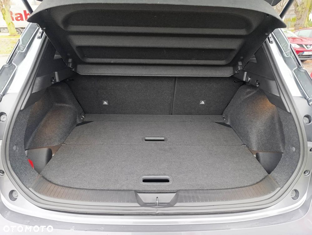 Nissan Qashqai 1.3 DIG-T MHEV N-Connecta Xtronic - 12