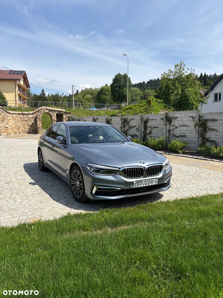 BMW Seria 5 540i Luxury Line sport - 1