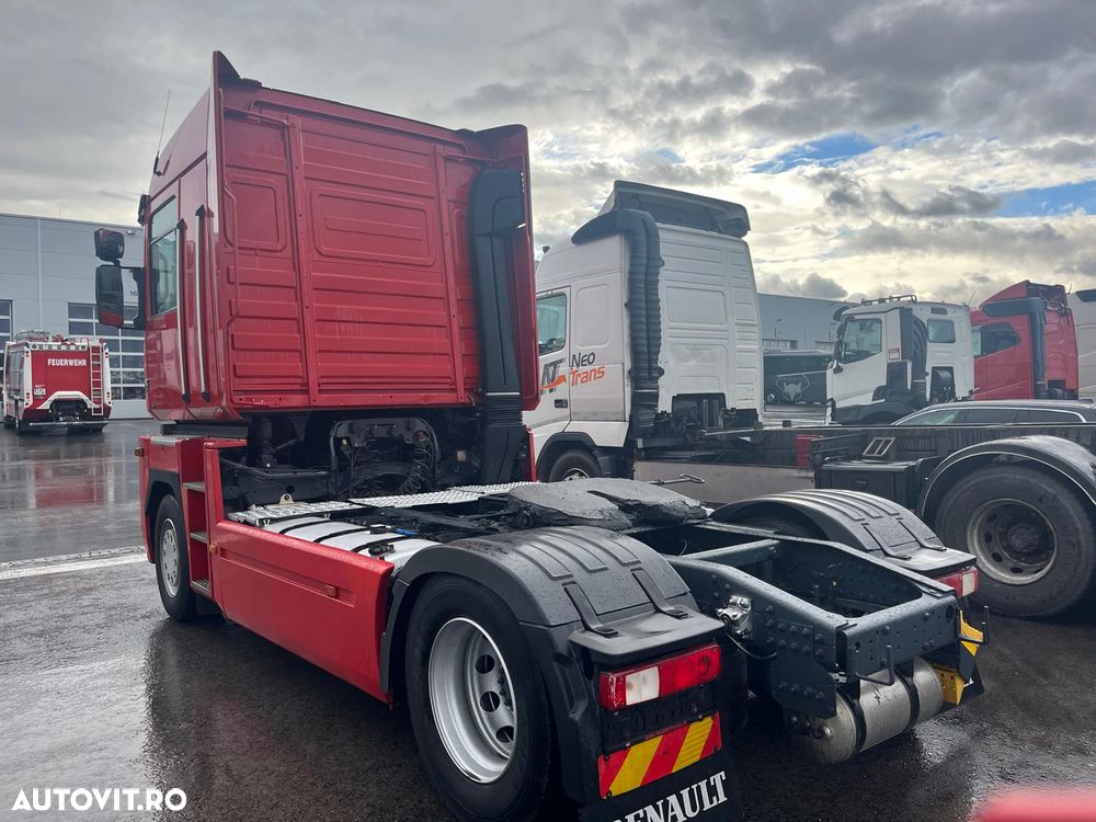 Renault MAGNUM 520 EEV - 3