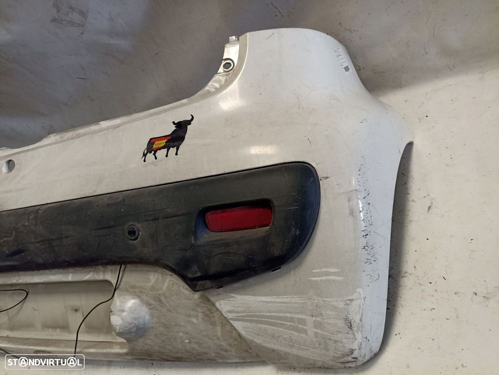 Pára-choques trás PEUGEOT 107 - 3