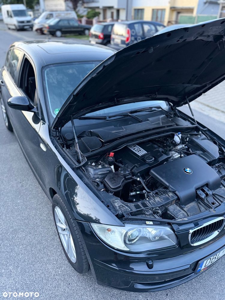 BMW Seria 1 120i - 15