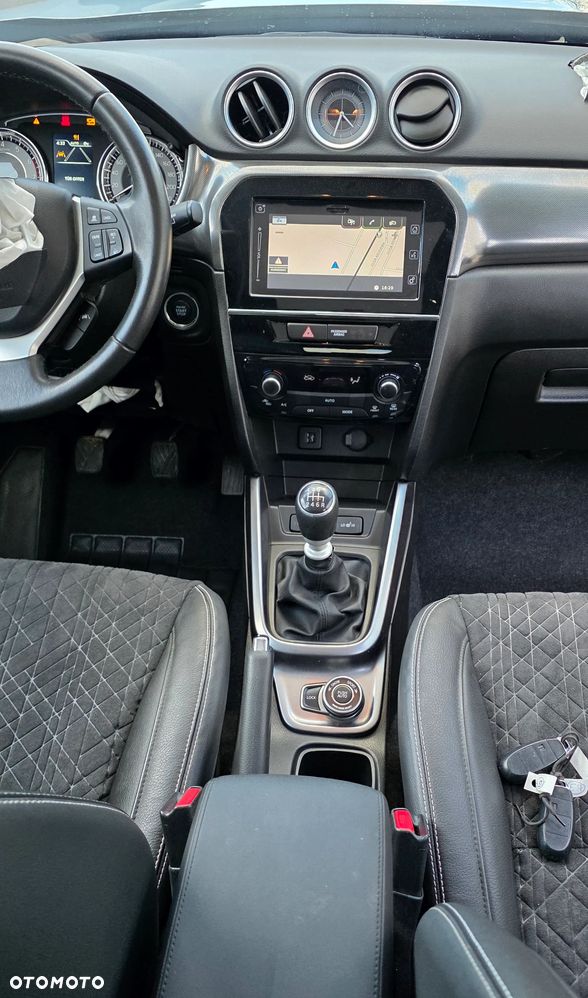 Suzuki Vitara 1.4 Boosterjet Allgrip Comfort+ - 25