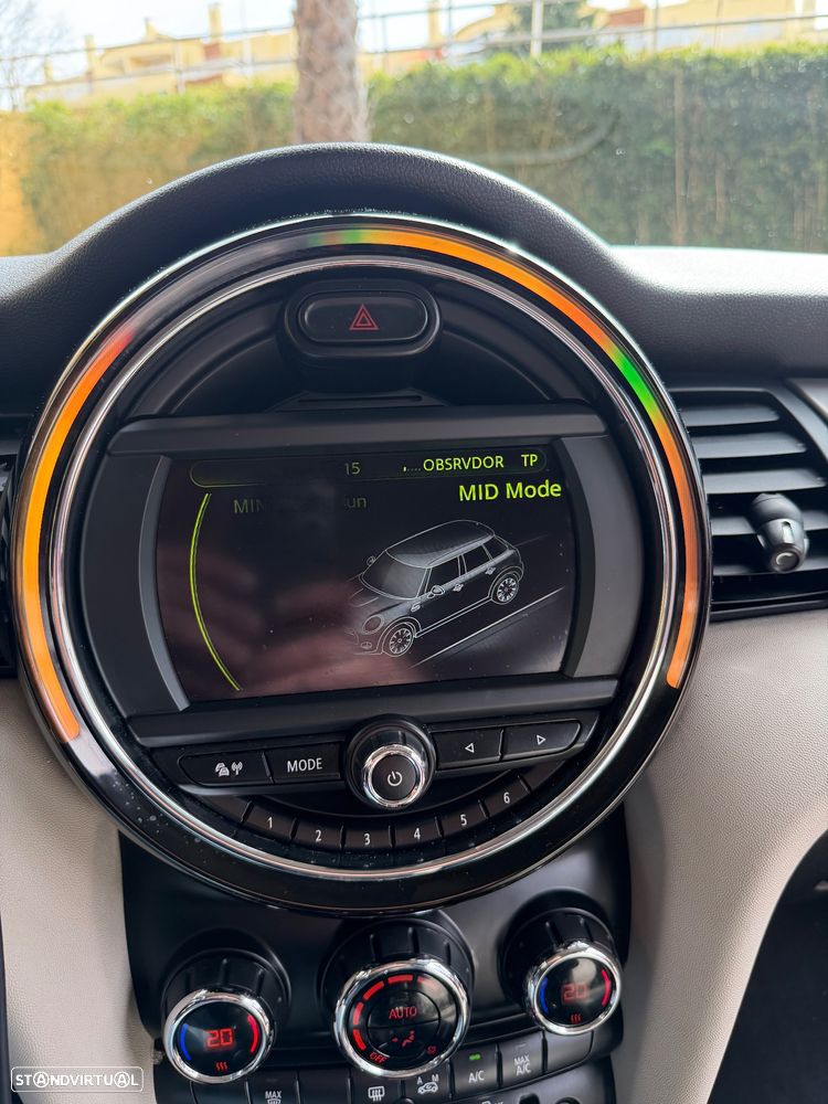 MINI 5 Portas Cooper D - 58