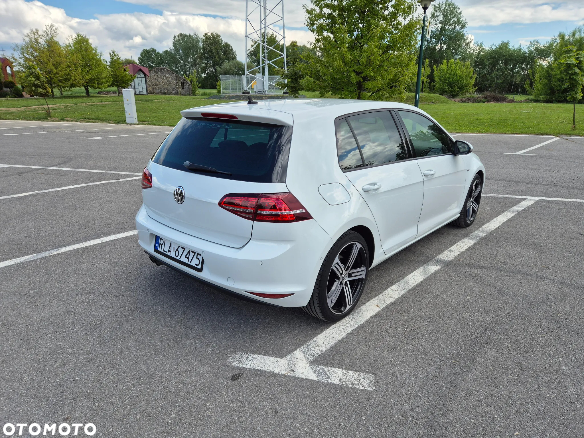 Volkswagen Golf - 5
