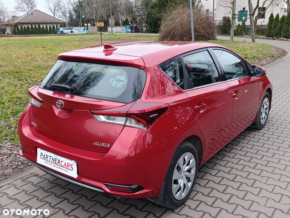 Toyota Auris 1.6 Comfort - 6