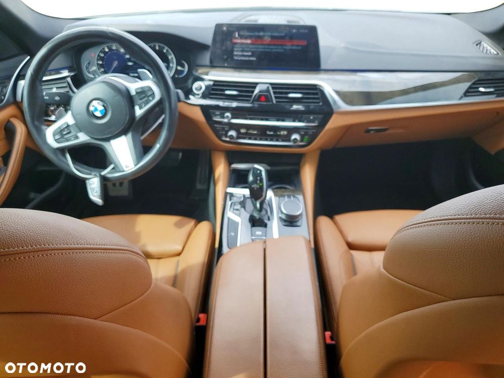 BMW Seria 5 530i M Sport Edition - 8