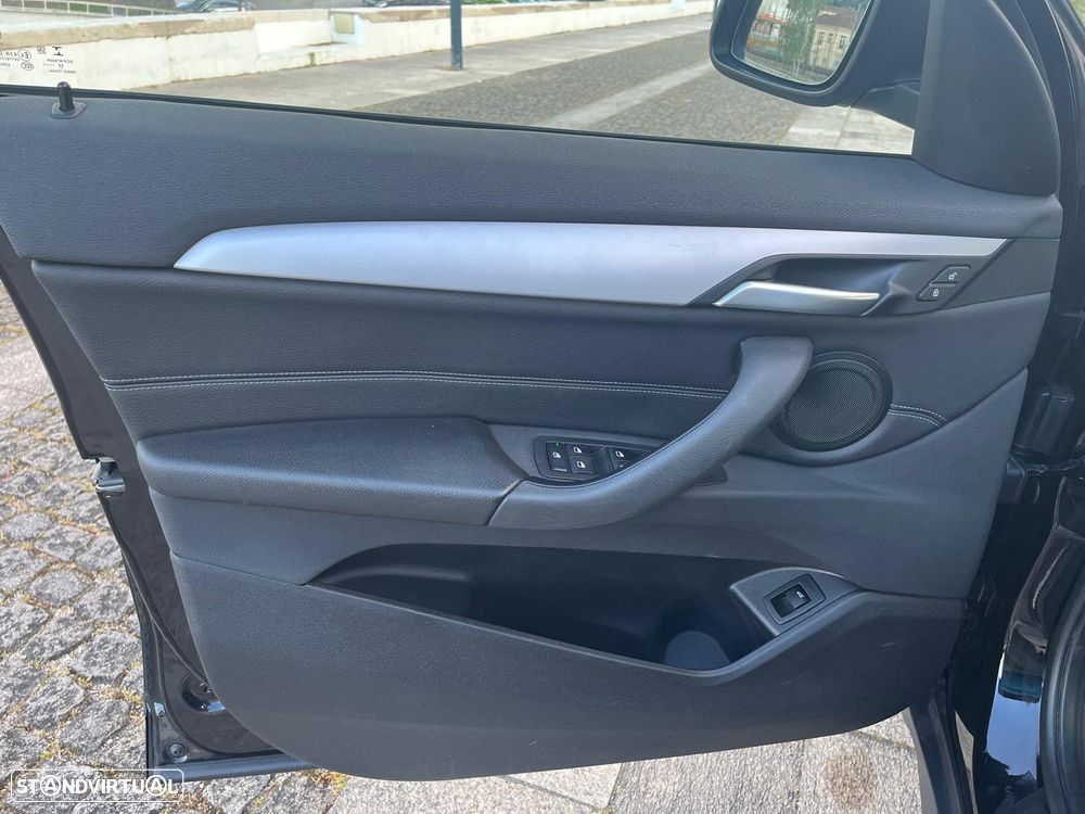 BMW X1 16 d sDrive Auto Line Sport - 49