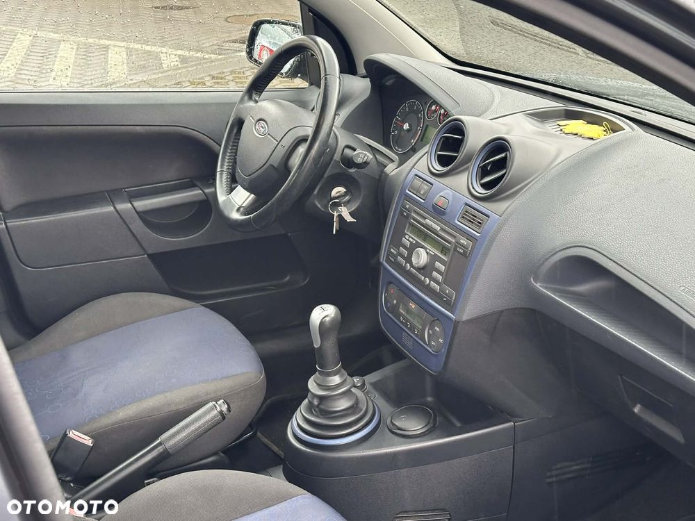 Ford Fiesta - 3