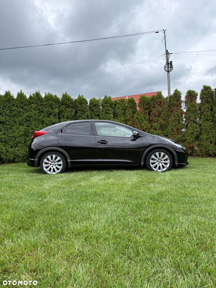 Honda Civic 1.8 i-VTEC Sport Black Edition - 16