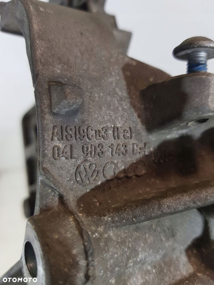 łapa wspornik alternatora 04l903143d vw audi skoda a6 a4 2.0 tdi - 10