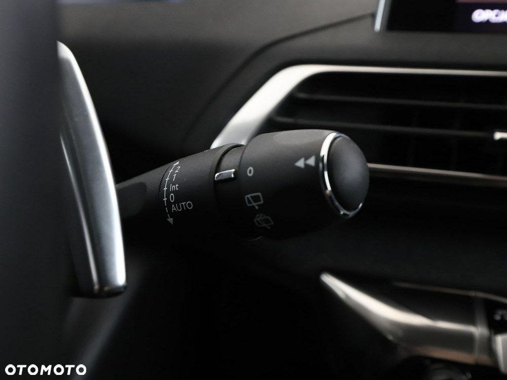 Peugeot 3008 1.6 PureTech GT S&S EAT8 - 35