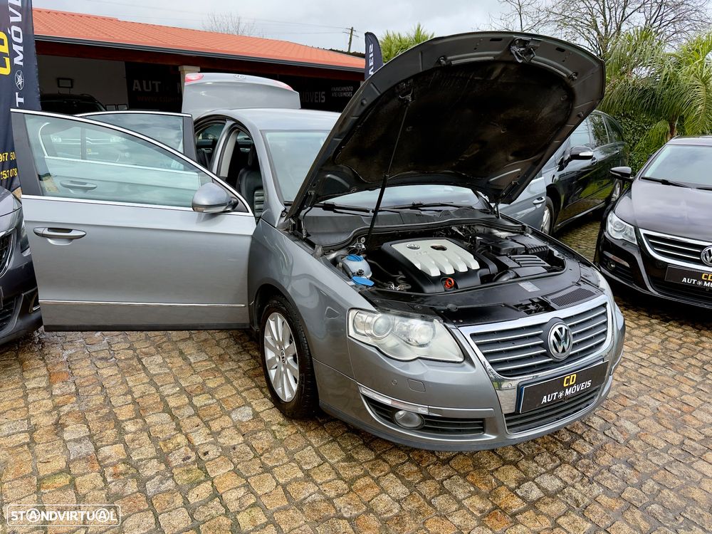 VW Passat 2.0 TDI Highline - 30