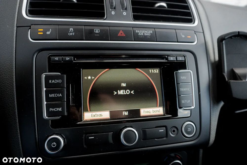 Volkswagen Polo 1.4 16V Highline - 23