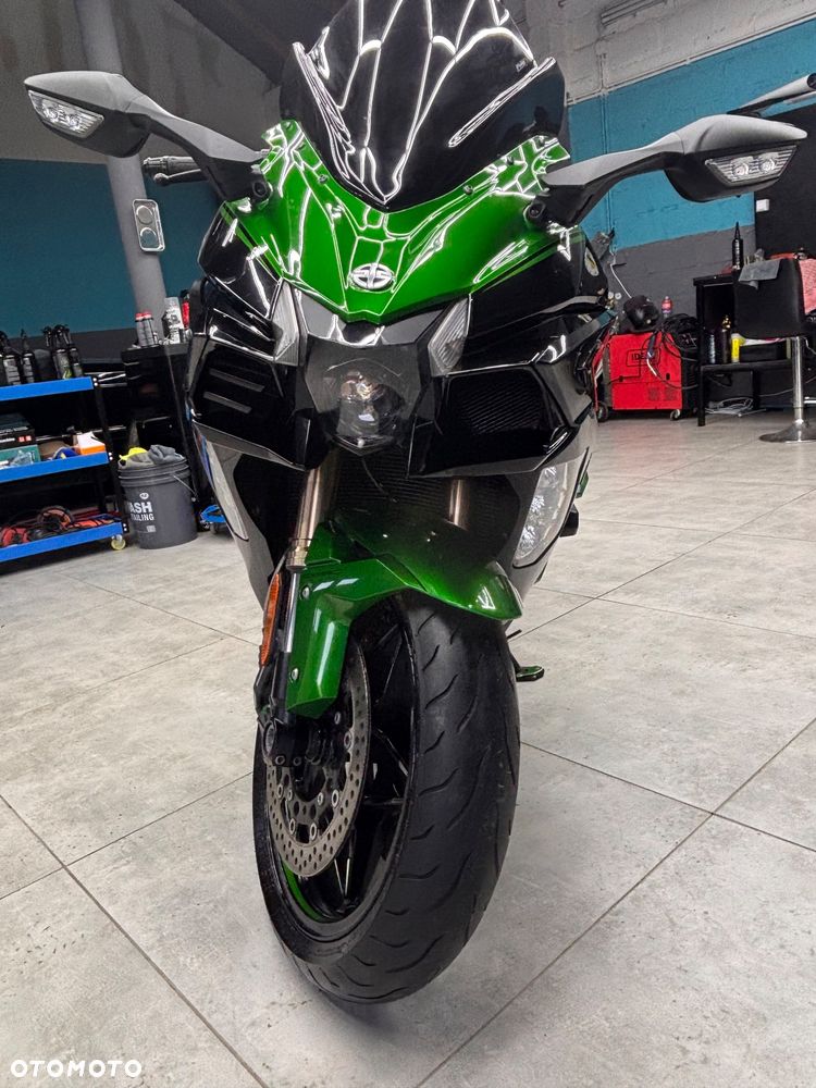Kawasaki Ninja H2 SX - 5