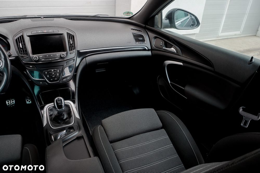 Opel Insignia 1.6 T Cosmo S&S - 36